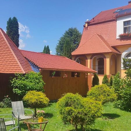 Gosciniec Iwona Hotel Glucholazy Kültér fotó